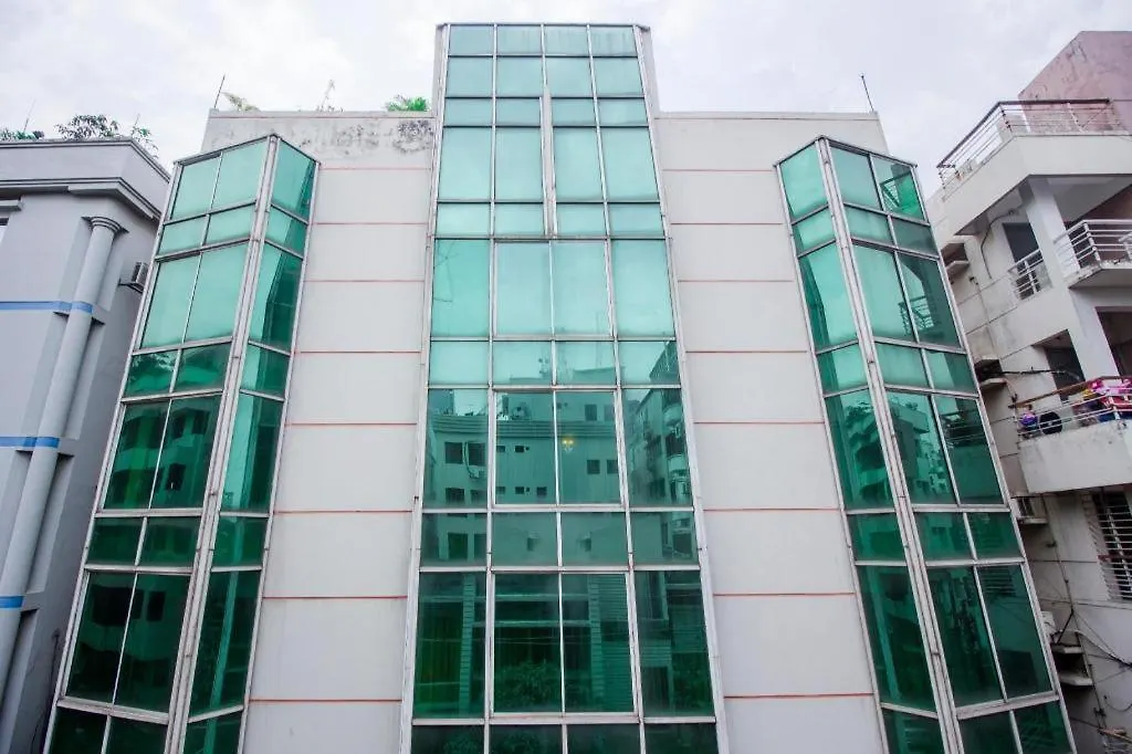 Hotel De Crystal Crown Dhaka