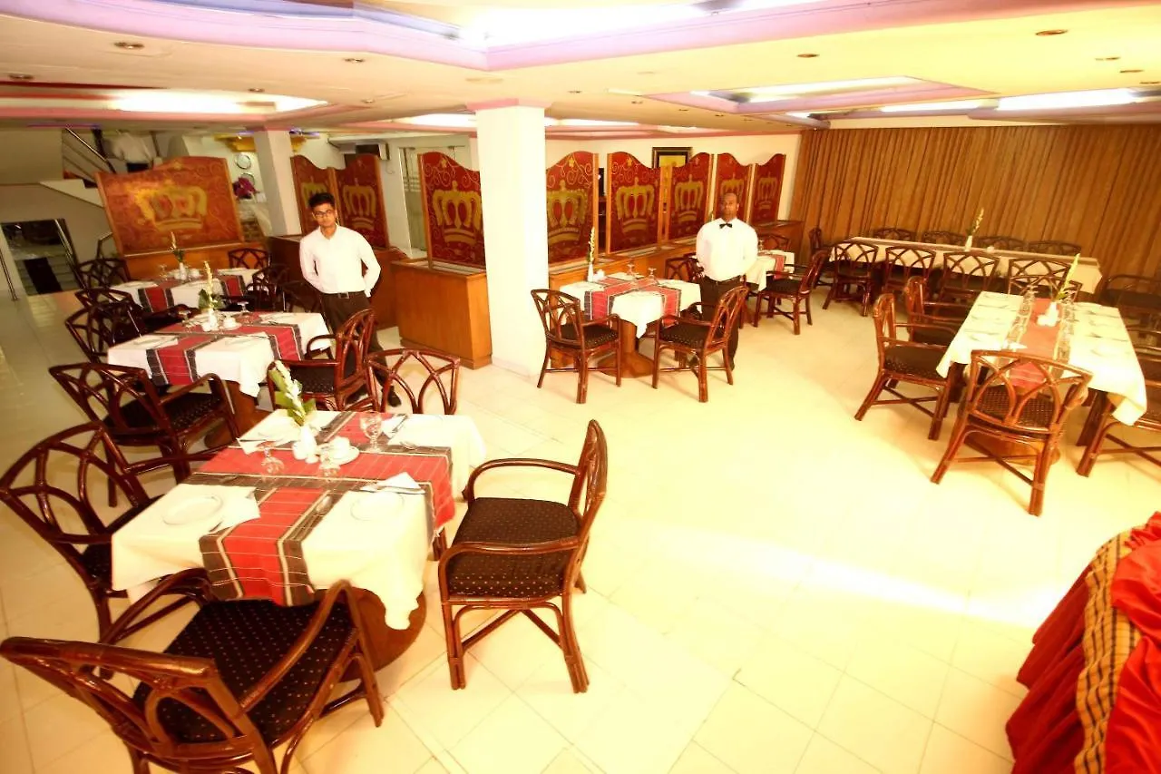 Hotel De Crystal Crown Dhaka 3*,  Bangladesh