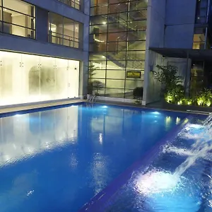 Lakeshore Heights Hotel